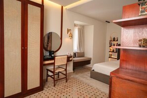 Junior Suite, City View | In-room safe, soundproofing, free WiFi