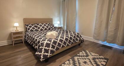 Lovely 2-bed Apt in Rochester Highland Park. Near Downtown, UR, Strong.