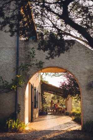 Terrace/patio - MAS DU PERIGOULIER by Interhome (Carces)