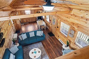 TV - Lake-Side Log Cabin, close to Ark Encounter! (Williamstown)