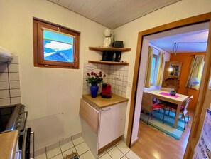 Fridge, oven, dishwasher, cookware/dishes/utensils - Chasa Bazzi, (Scuol). by Interhome (Scuol)