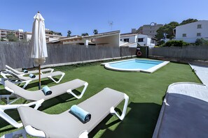 Property grounds - Villa 'Berna' with Private Pool, Wi-Fi, and Air Conditioning (Alcúdia)