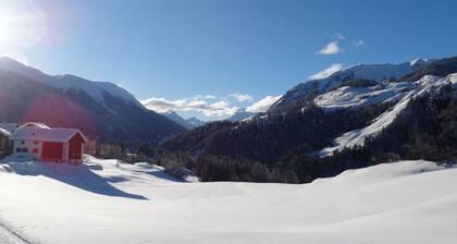 Chasa Quadra, (Tarasp). by Interhome