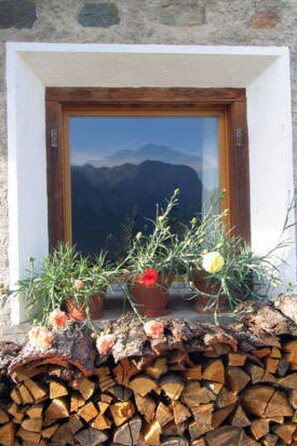 Exterior detail - Chascharia, (Vnà) by Interhome (Vnà)