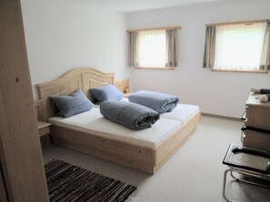 Room - Chasa Müfaits Parterre, (Tschierv). by Interhome (Tschierv)