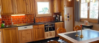 Mugliner 117A, (Ftan) by Interhome