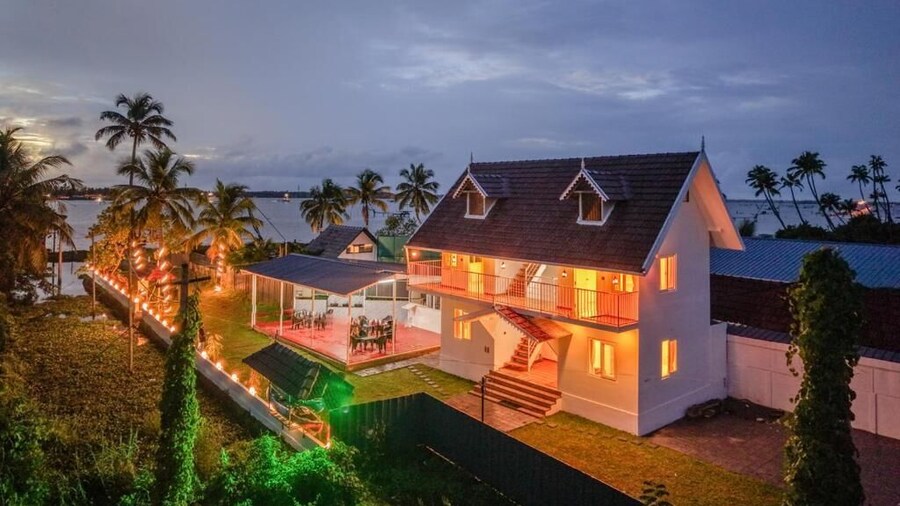 Celestiah Lakeshore Kochi by VOYE HOMES