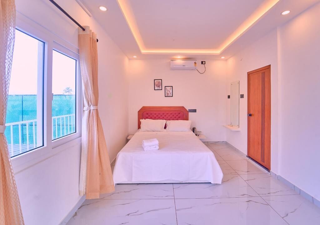 Deluxe Double Room, Lake View