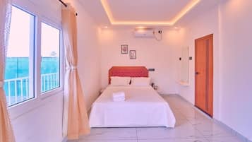 Deluxe Double Room, Lake View