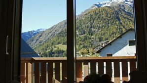Unclassified image, 4 of 26, button - Chasa Tablà, (Guarda) by Interhome (Guarda)