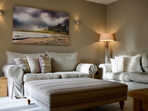 Living area - The Chimney (Bamburgh)