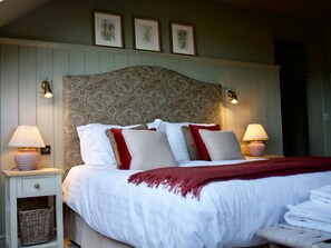 4 bedrooms, individually decorated, individually furnished, free WiFi - The Chimney (Bamburgh)