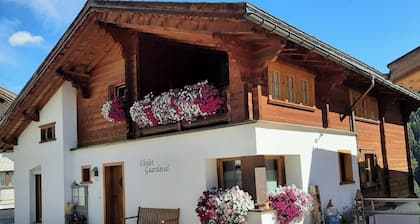 Chalet Guardaval, (Samnaun-Compatsch) by Interhome
