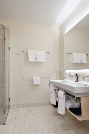 Bathroom - Hotel Maistra 160, (Pontresina). by Interhome (Pontresina)
