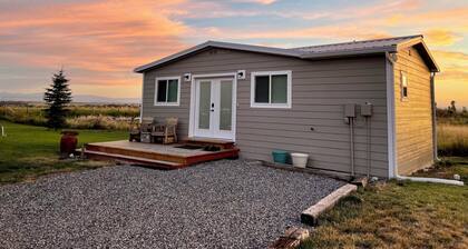 Bridger View Cottage - Stunning Mountain Views!