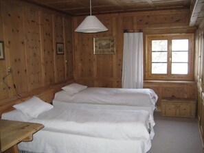2 bedrooms, Internet - Chasa Gallas, (Tschierv) by Interhome (Tschierv)
