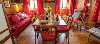 Ferienwohnungen Chasa Werro, (Sent) by Interhome