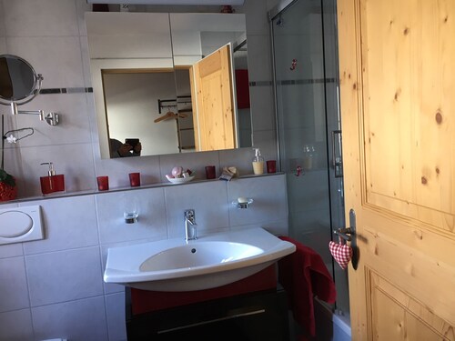 Privatzimmer bügl süt, (Sent) by Interhome