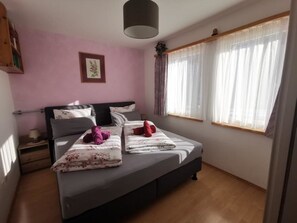 1 bedroom, Internet - Aquileia****, (Scuol). by Interhome (Scuol)