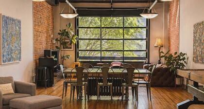 Huge Historic Loft on State Street! 2 bed - 2 Bath - With view of Downtown