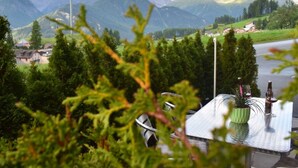 Outdoor dining - Fionas 257, (Ftan) by Interhome (Ftan)