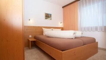 2 bedrooms, Internet