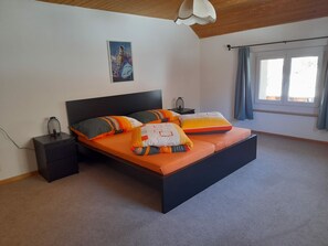 Internet - Ferienwohnungen Paclerahof, (Sta. Maria - Santa Maria Val Müstair). by Interhome (Sta. Maria GR)