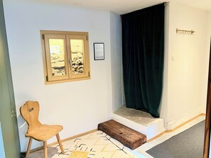 Interior - 3-Zimmerwohnung Chasa d'Uina, (Sent). by Interhome (Sent)