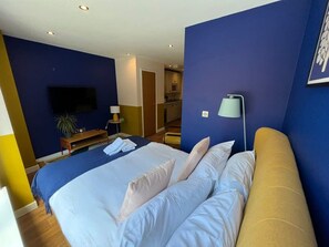 Room - Prince Street Studio 7 (Bristol)