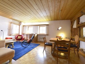 Interior - Vi 338a, (Scuol). by Interhome (Scuol)