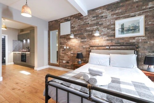 Old Market Studios-No1