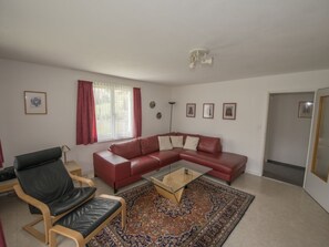 TV - STEINMANN, (Scuol) by Interhome (Scuol)