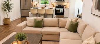 Villa Playera a 20 minutos del uptown de Charlotte frente al Lago