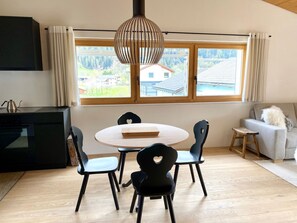Dining - Ferienwohnungen Chà d’Immez, (Müstair). by Interhome (Müstair)