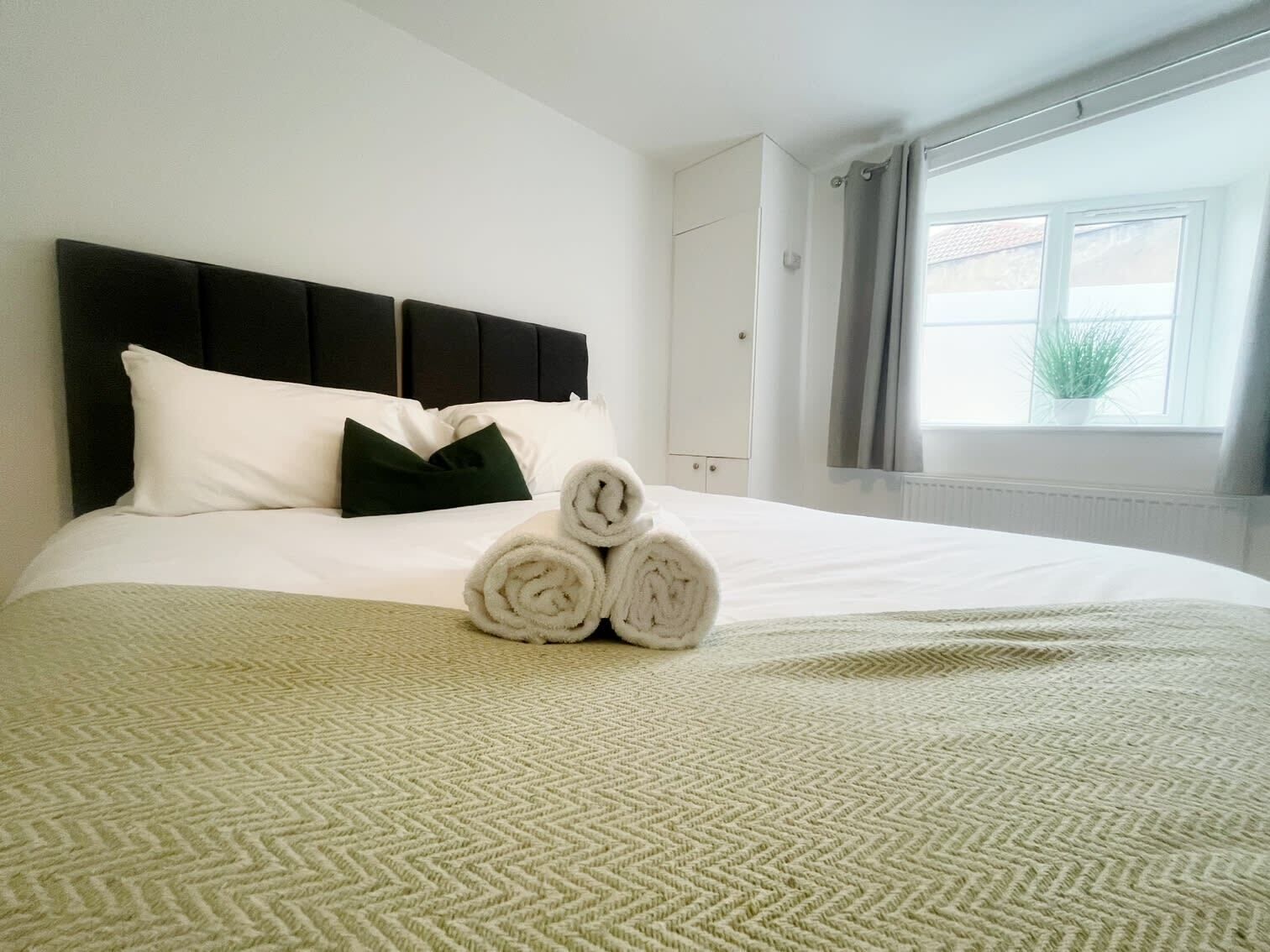 1 bedroom, iron/ironing board, WiFi, bed sheets