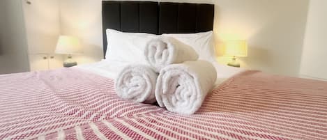 1 Schlafzimmer, Bügeleisen/Bügelbrett, WLAN, Bettwäsche