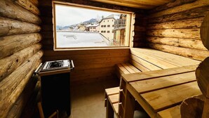 Interior - CHASA VEGLIA, (Sent) by Interhome (Sent)