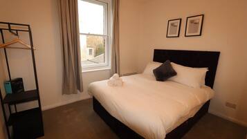 1 bedroom, WiFi, bed sheets
