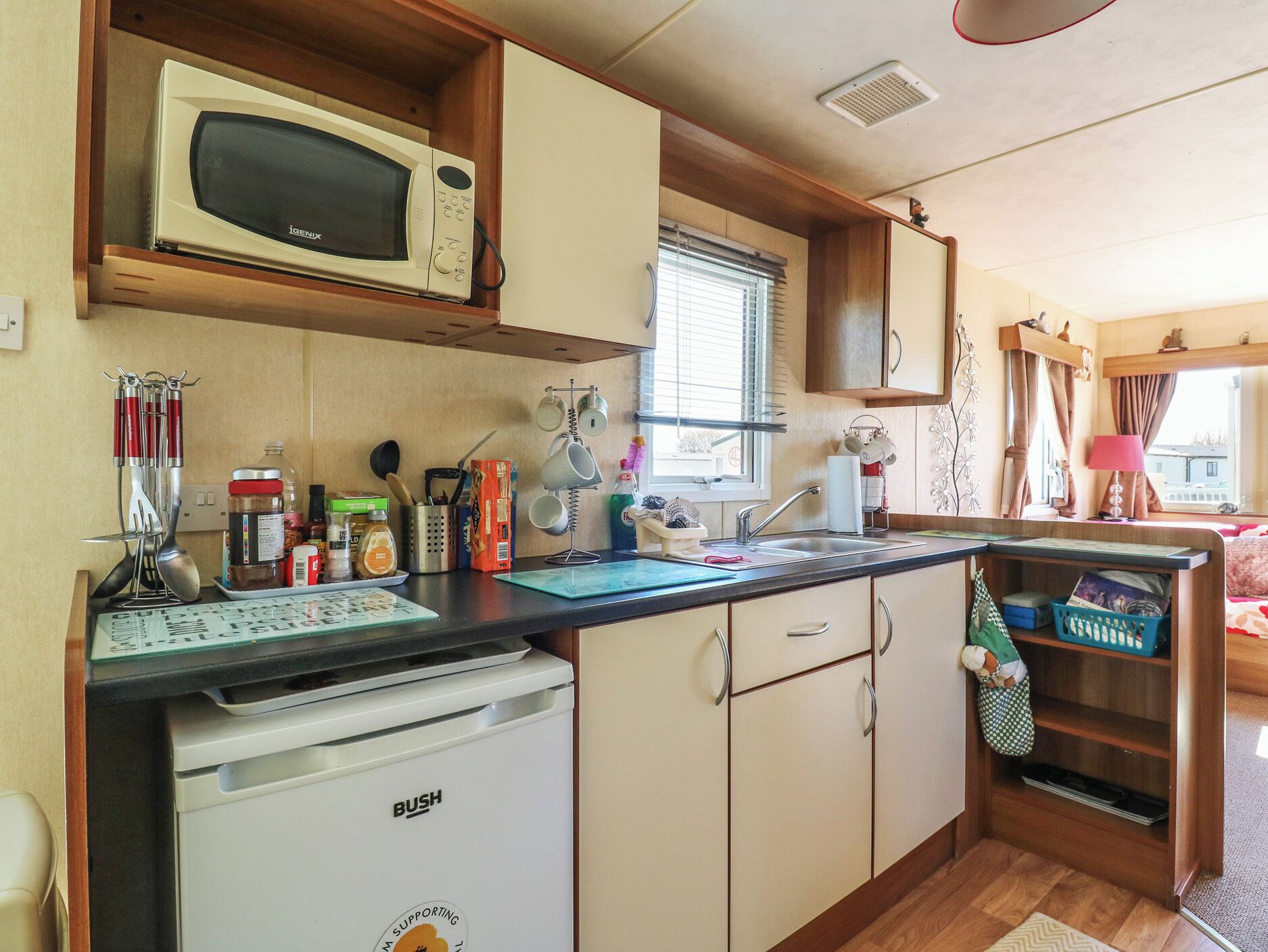 廚房用具/餐具/器皿