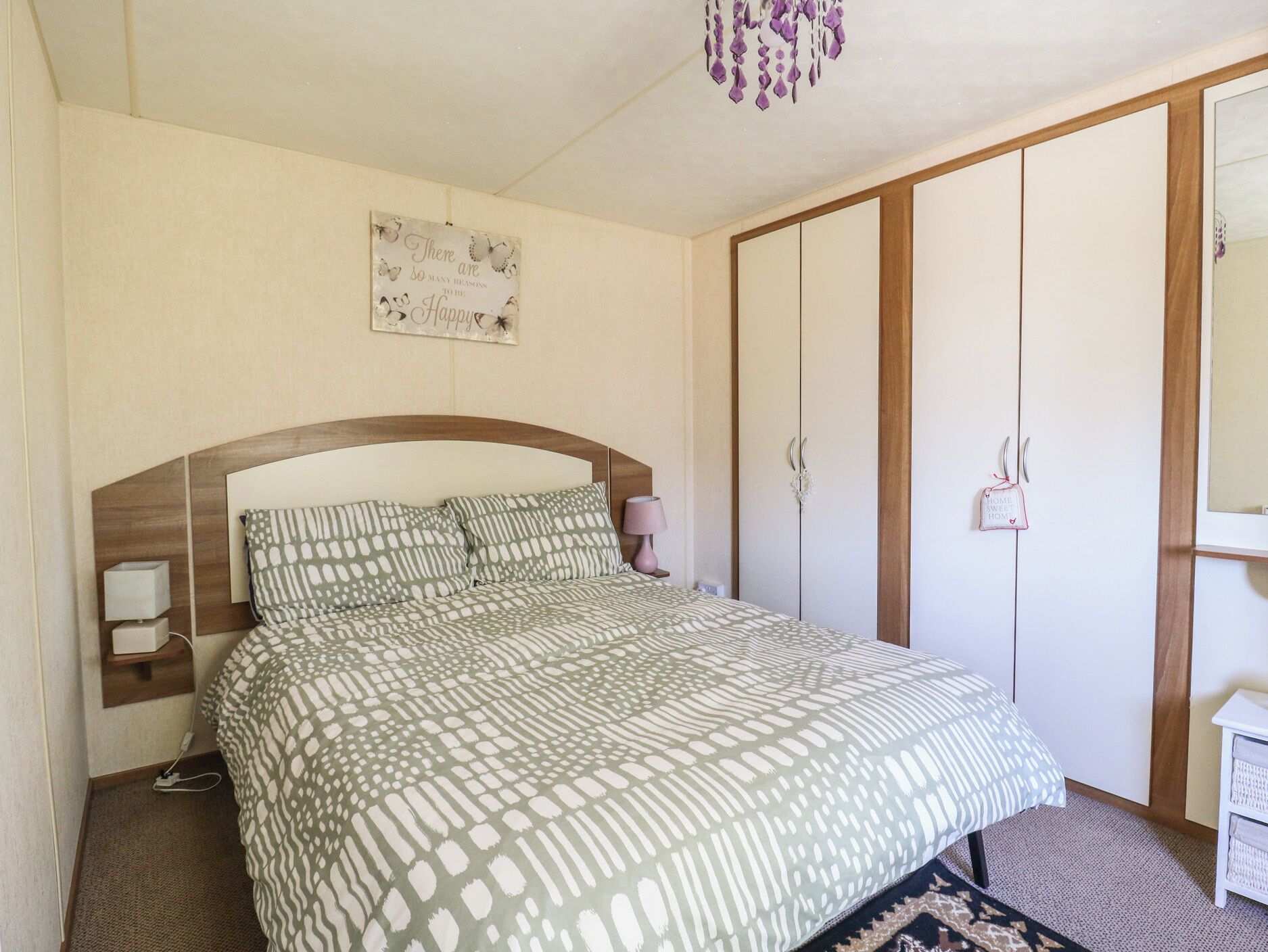 2 bedrooms, individually decorated, individually furnished