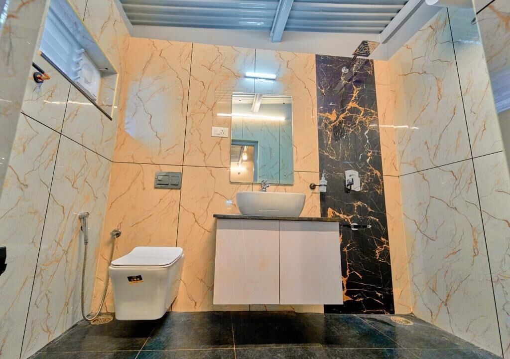 Double Room | Bathroom