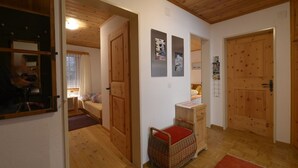 Interior - Vi 338a, (Scuol) by Interhome (Scuol)