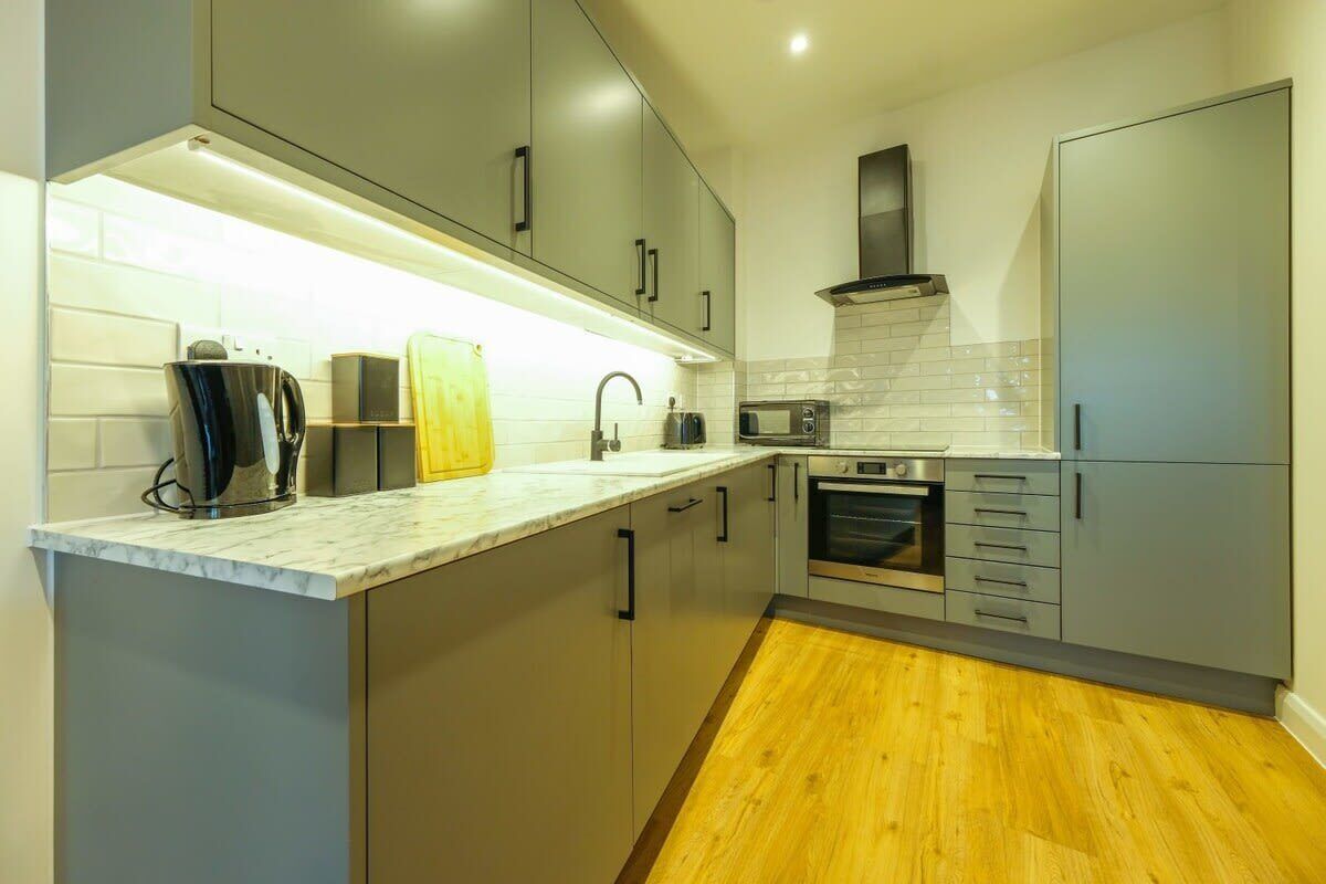 Fridge, microwave, oven, dishwasher