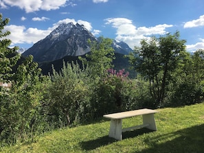 Property grounds - Ferienhaus Chasa Allegra, (Scuol) by Interhome (Scuol)