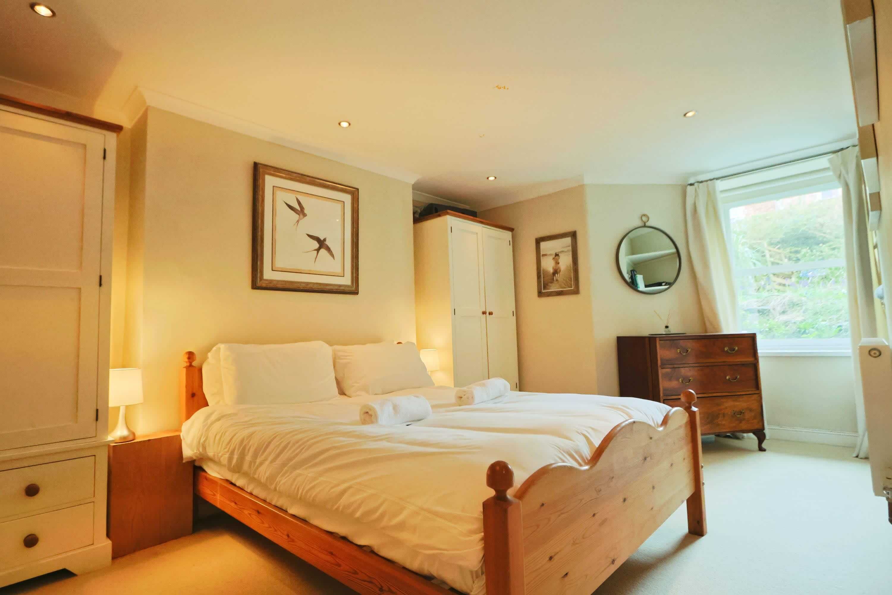 2 chambres, fer et planche à repasser, Wi-Fi, literie fournie