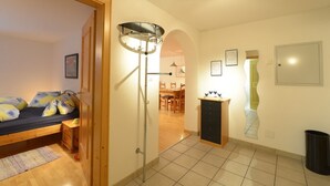 1 bedroom, Internet - TRAFÖGL, (Scuol) by Interhome (Scuol)