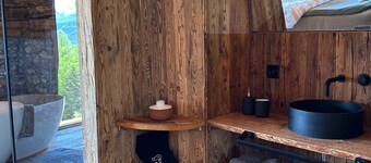 CHASA VEGLIA, (Sent) by Interhome