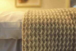 Miscellaneous - The Willow - Studio 28 (Patchway)