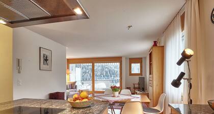 Refugio Pratuor, (Scuol) by Interhome