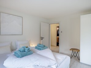 1 bedroom - Apartment  by Interhome (Scuol)